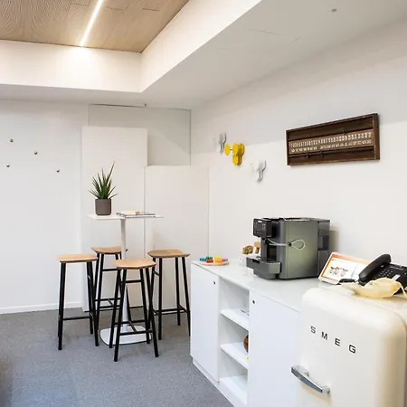 Отель Innside By Melia Torre Galfa Милан