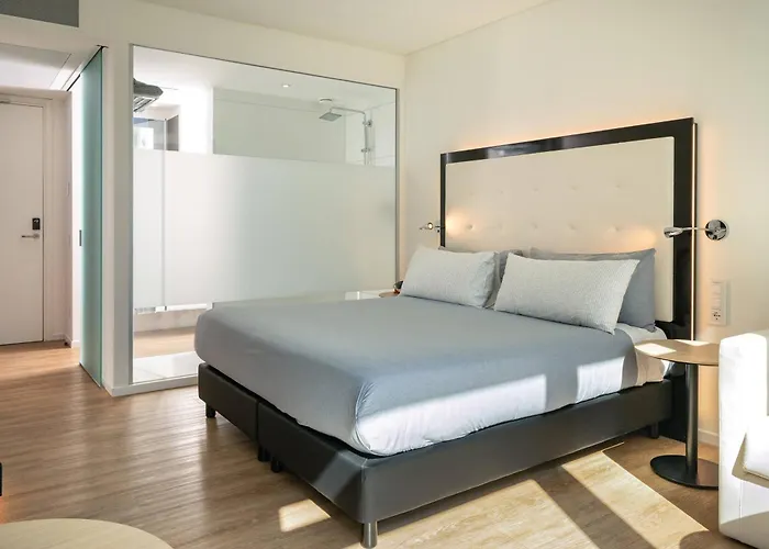 Otel Innside By Melia Milano Torre Galfa 4*