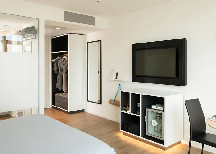 Innside By Melia Milano Torre Galfa Otel 4*
